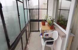 De vanzare apartament 3 camere, 67 mp, decomandat, parcare, 2 boxe, zona Profi