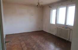 Apartament 4 camere, 80 mp, decomandat, parcare, boxa, zona strazii Negoiu