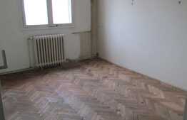 Apartament 4 camere, 80 mp, decomandat, parcare, boxa, zona strazii Negoiu