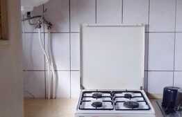 De vanzare garsoniera, 21 mp, etaj intermediar, zona strazii Calea Baciului