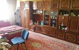 Apartament 3 camere, 77,3 mp, decomandat, etaj intermediar, zona Piata Marasti