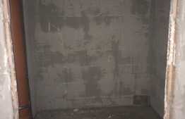 De vanzare apartament 2 camere, 60 mp, decomandat, zona Iulius Mall