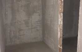 De vanzare apartament 2 camere, 60 mp, decomandat, zona Iulius Mall