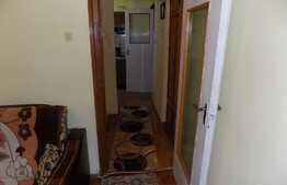 Apartament 2 camere, 52 mp, decomandat, garaj, parcare, boxa, zona Minerva