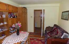 Apartament 2 camere, 52 mp, decomandat, garaj, parcare, boxa, zona Minerva