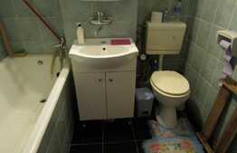 Apartament 4 camere, 90 mp, decomandat, etaj intermediar, zona Billa