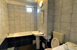 Apartament 2 camere, 70 mp, parcare, zona UMF