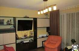 Apartament cu 2 camere,  52 mp, situat in zona strazii Eroilor