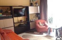Apartament cu 2 camere,  52 mp, situat in zona strazii Eroilor