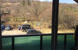 De vanzare apartament 4 camere, 82 mp, decomandat, zona strazii Donath