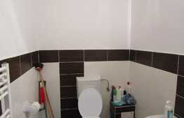 Spatiu comercial cu vitrina, 55 mp, open space, in zona centrala