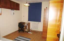Apartament 3 camere, 63,26 mp, decomandat, boxa subsol, parcare, zona Nora