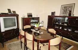 Apartament 3 camere, 63,26 mp, decomandat, boxa subsol, parcare, zona Nora