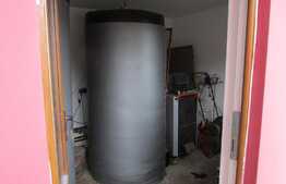 Pensiune de 186 mp utili, teren de 1150 mp, proiect de restaurant! Zona Gilau!