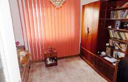 Apartament 4 camere, 93,23 mp, decomandat, boxa subsol, zona Billa