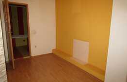 Mansarda de vanzare 2 camere, 63 mp! Zona strazii Eroilor!