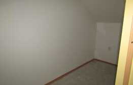 Mansarda de vanzare 2 camere, 63 mp! Zona strazii Eroilor!