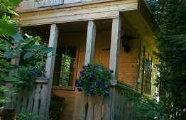 Casa individuala de vacanta, 35 mp utili, teren 3000 mp, zona linistita