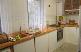 Vanzare apartament 3 camere, 63 mp, parcare, zona Casa Radio