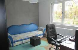 Vanzare apartament 3 camere, 63 mp, parcare, zona Casa Radio