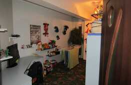 Apartament 3 camere, 87 mp, etaj intermediar, parcare, zona strazii Dorobantilor