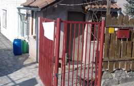 Casa individuala, 160 mp utili, teren de 250 mp, zona linistita!