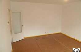 De vanzare apartament cu 1 camera, 38 mp, decomandat , cu loc de parcare