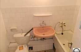 De vanzare apartament cu 1 camera, 38 mp, decomandat , cu loc de parcare