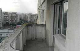 De vanzare apartament cu 1 camera, 38 mp, decomandat , cu loc de parcare