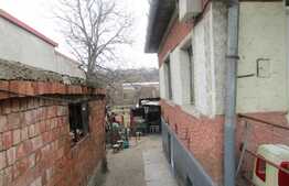 Casa individuala, 80 mp utili, teren de 250 mp, zona linistita