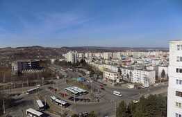 Apartament de vanzare, 2 camere, 40 mp, decomandat, zona Sirena