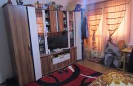 De vanzare apartament 3 camere, 75 mp! Mobilat si utilat! Zona strazii Cetatii!