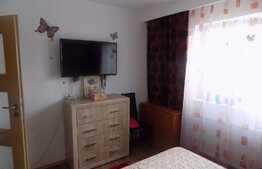Apartament 3 camere, 55 mp, etaj intermediar, boxa la subsol, zona Big