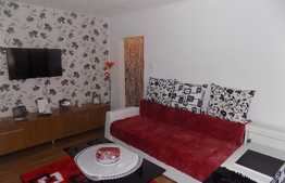 Apartament 3 camere, 55 mp, etaj intermediar, boxa la subsol, zona Big