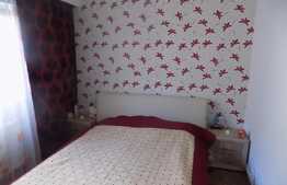 Apartament 3 camere, 55 mp, etaj intermediar, boxa la subsol, zona Big