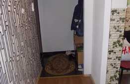 Apartament 3 camere, 55 mp, etaj intermediar, boxa la subsol, zona Big