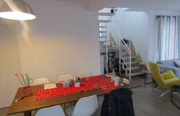 Triplex cu arhitectura mediteraneana. 98 mp, teren de 100 mp, zona linistita!