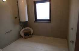 Apartament cu 4 camere, 131 mp, scara interioara! Zona Vivo!