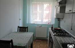 1 camera, 46 mp utili, loc de parcare,  in zona strazii Florilor