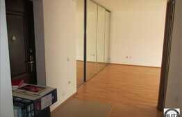 1 camera, 46 mp utili, loc de parcare,  in zona strazii Florilor