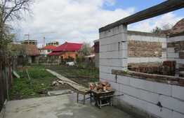 Apartament 2 camere, 50 mp, curte comuna, parcare, zona strazii Oasului