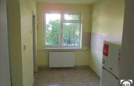 Apartament 2 camere, decomandat, 50 mp utili, boxa la subsol, zona Interservisan