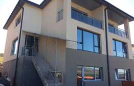 EXCLUSIVITATE ! Duplex cu 5 camere, 167 mp, teren de 250 mp! Zona de case!