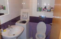 De vanzare apartament 2 camere, 40 mp, zona Piata Flora