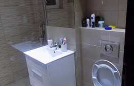 Apartament 3 camere, 54 mp, boxa subsol, zona Big. La cheie!