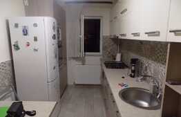 Apartament 3 camere, 54 mp, boxa subsol, zona Big. La cheie!