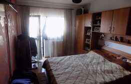 De vanzare apartament 3 camere, 72 mp, parcare, zona Primariei Baciu