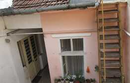 Casa individuala, 120 mp utili, teren de 221 mp, zona centrala!