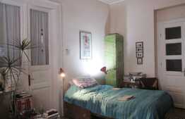 Casa individuala, 120 mp utili, teren de 221 mp, zona centrala!