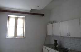 2 camere, 65 mp, imobil tip casa/vila, parcare, boxa, zona Piata Mihai Viteazu